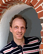 Dr Rainer Bruns